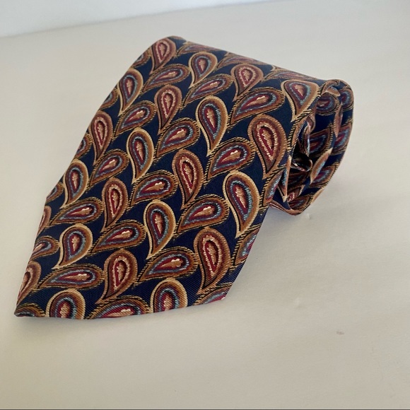 Vintage Oscar de la Renta Couture Collection Classic Silk Peacock Tie - Picture 2 of 5